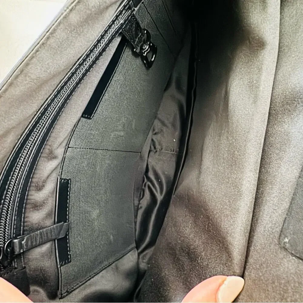 COLE HAAN Black Leather Warner Briefcase Travel Bag Zipper Pocket Laptop Case